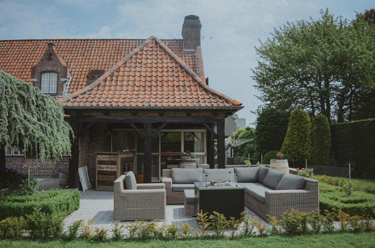 La Maison Des Papillons Deerlijk Dış mekan fotoğraf